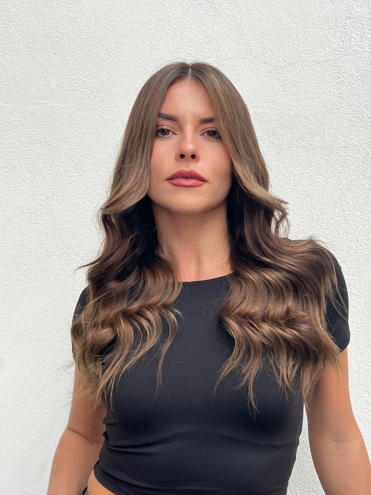 KARYNA, hostess e promoter per fiere ed eventi a Milano