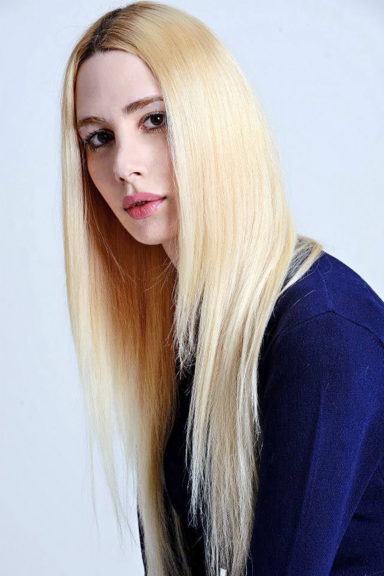 Lauren , hostess e promo model disponibile per eventi a Milano