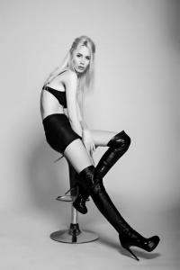 Lauren - foto 5 di 14, hostess per eventi a Milano
