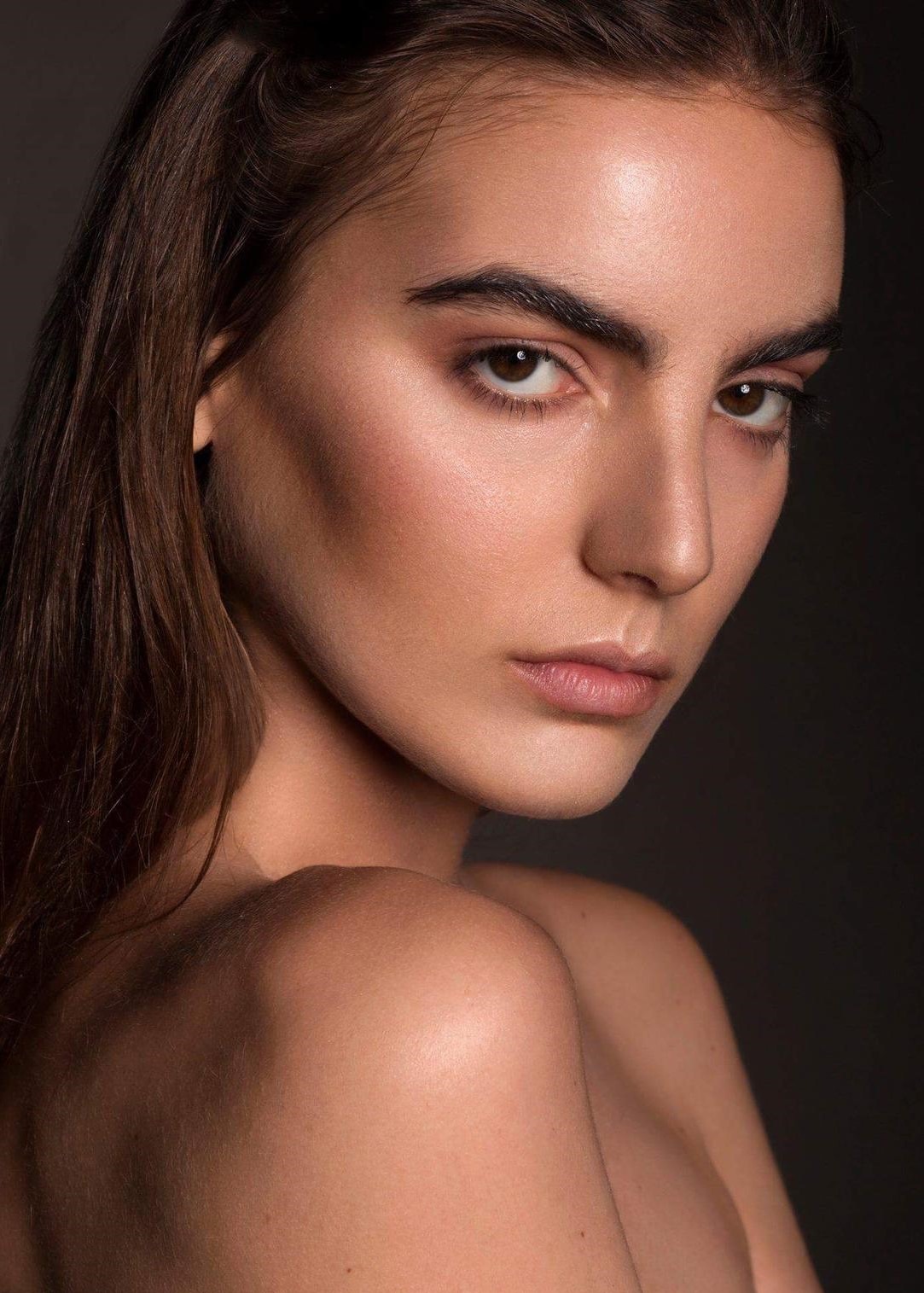 Nicole, hostess e promo model disponibile per eventi a Milano