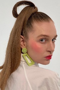 Paula - foto 6 di 16, hostess per eventi a Milano
