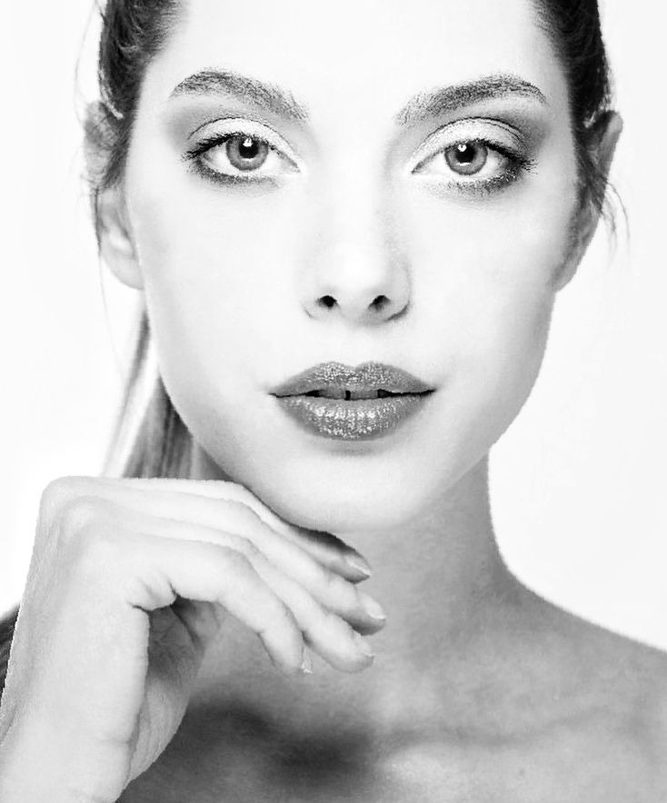 Giulia, hostess e promoter per fiere ed eventi a Milano