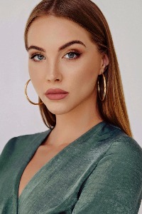 Polina - foto 2 di 21, hostess per eventi a Milano