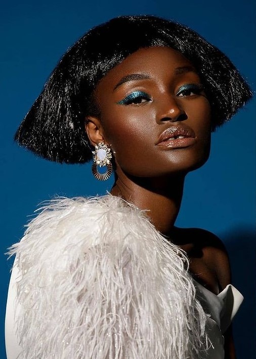 Celine, hostess e promo model disponibile per eventi a Milano