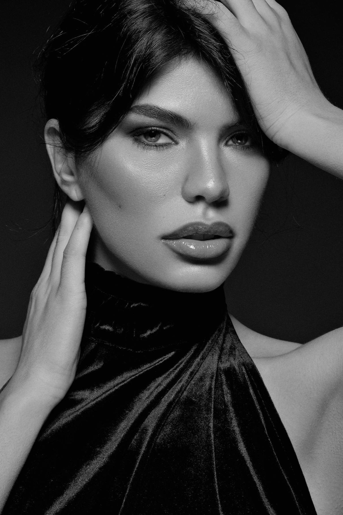 Sofia, hostess e promo model disponibile per eventi a Milano