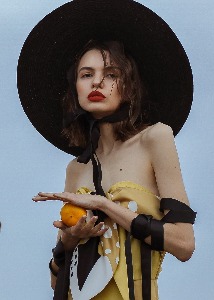 Masha - foto 5 di 17, hostess per eventi a Milano
