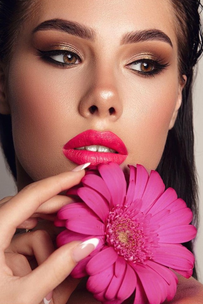 Alaska, hostess e promo model disponibile per eventi a Milano