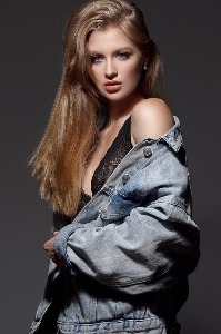 Alina - foto 21 di 21, hostess per eventi a Milano