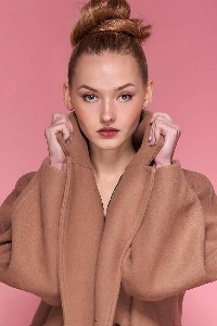 Santa - foto 11 di 17, hostess per eventi a Milano