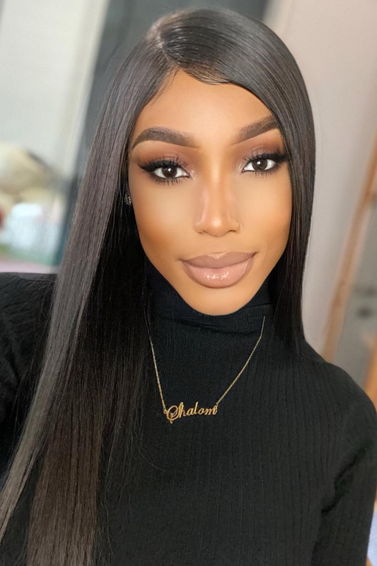 Shalom onome, hostess e promo model disponibile per eventi a Milano