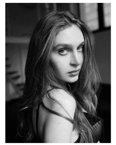 Paula marika - foto 12 di 22, hostess per eventi a Milano
