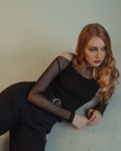 Paula marika - foto 9 di 22, hostess per eventi a Milano