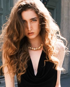 Francesca - foto 10 di 33, hostess per eventi a Milano