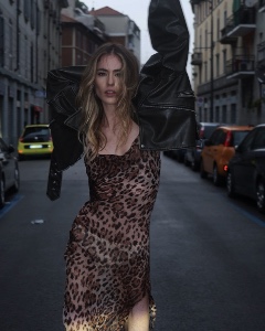 Camilla - foto 14 di 22, hostess per eventi a Milano