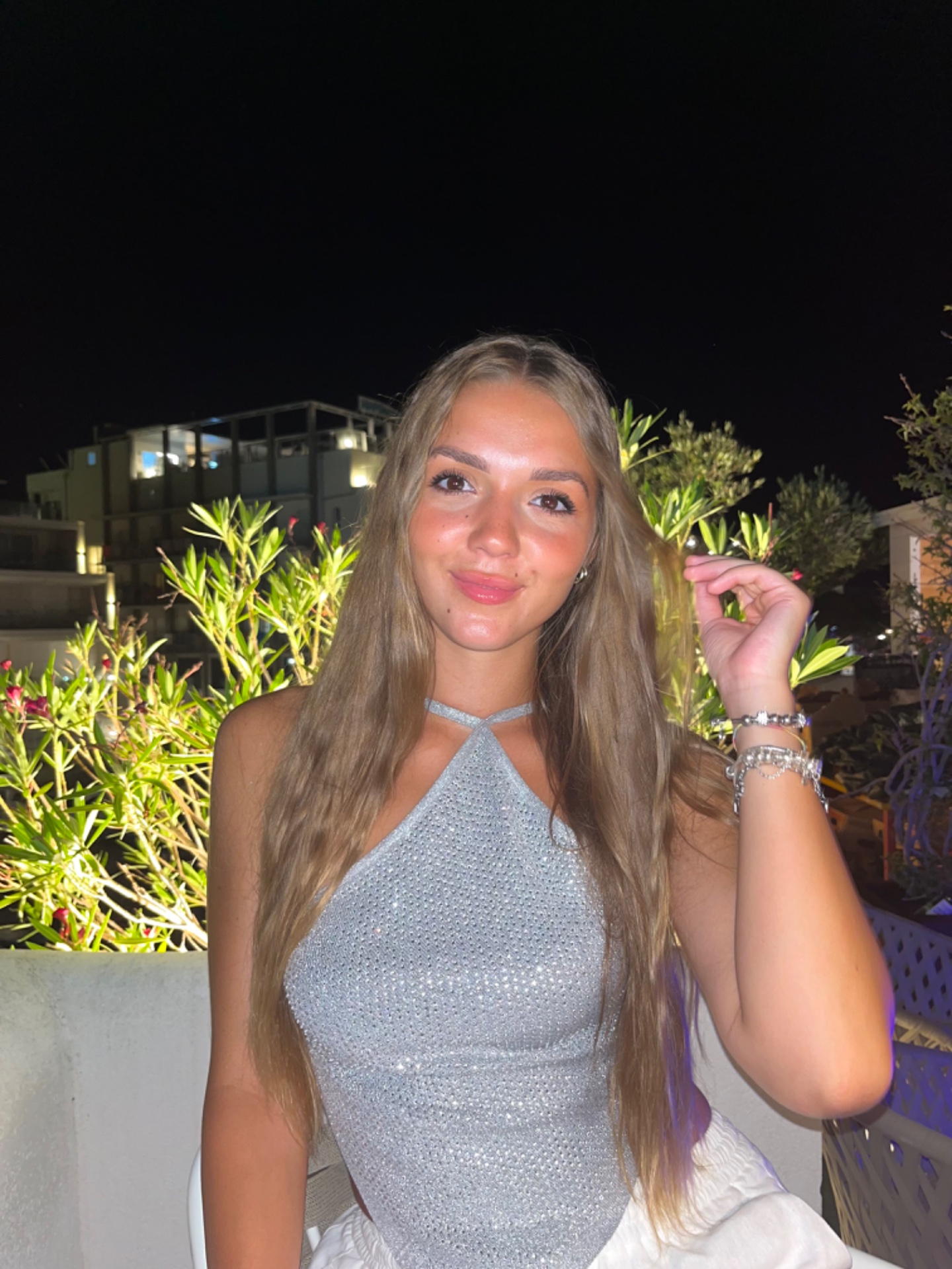 Alexandra, hostess e promoter per fiere ed eventi a Milano