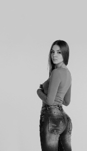 Alexandra - foto 7 di 7, hostess per eventi a Milano