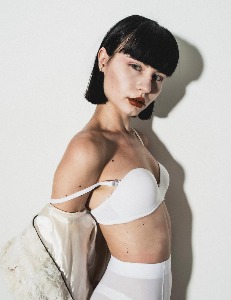 Giulia - foto 8 di 42, hostess per eventi a Milano